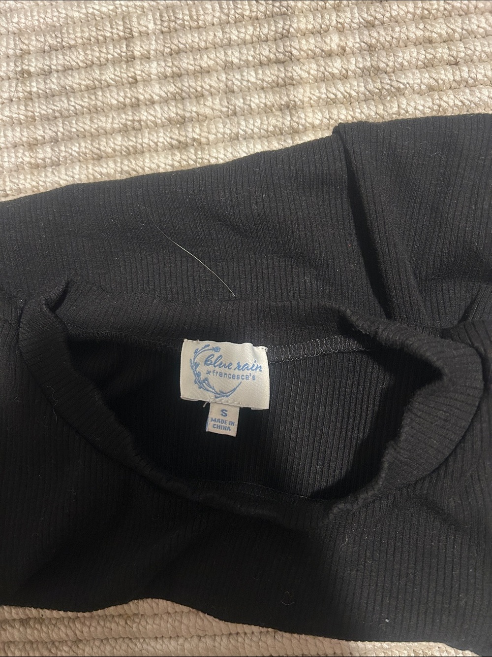 Blue Rain by Francesca’s Black Flutter-Sleeve Knit Top - Picture 2 of 3